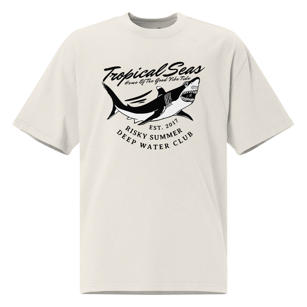 Camiseta Oversized Sharky Deep Water Club – Estilo Vintage Desgastado