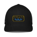 Gorra Trucker Steady Wave – Malla Transpirable con Diseño Tropical